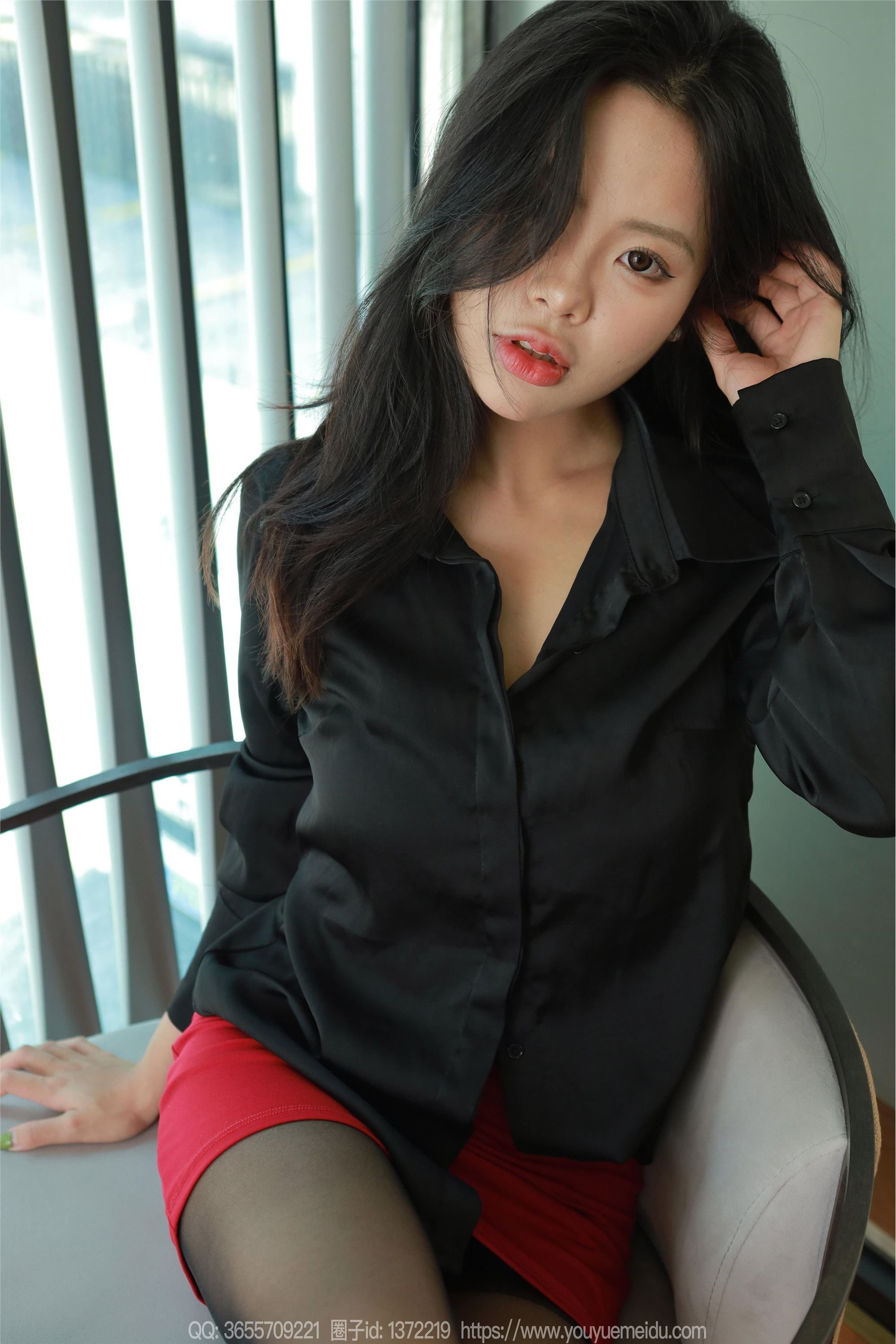 IESS异思趣向  2024.10.10 丝享家 1868 兔兔《黑丝红裙（上）》